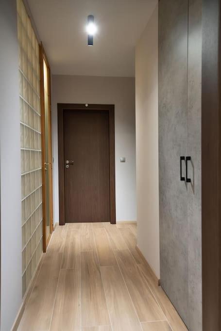 Very Spacious & Modern 3Bed Near Airport & Centre 索菲亞 外观 照片