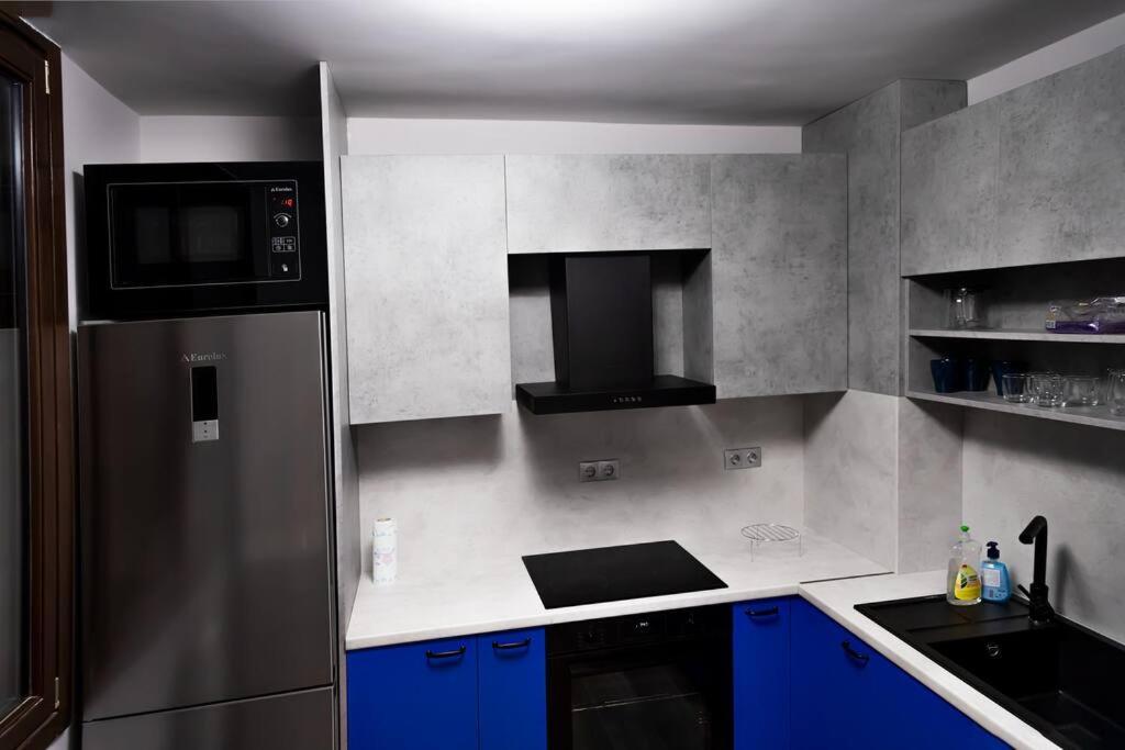Very Spacious & Modern 3Bed Near Airport & Centre 索菲亞 外观 照片